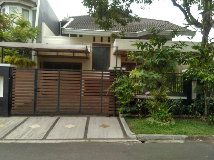  Rumah  Siap Huni Bagus di Pondok  Indah  Jakarta Selatan