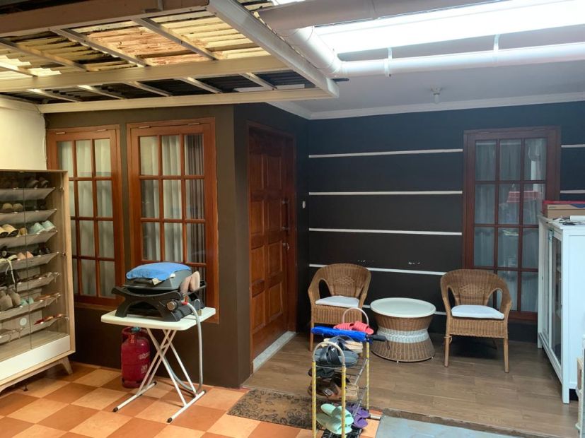 Dijual Rumah Luas Dan Nyaman Di Jaksel Sc9210 Ms