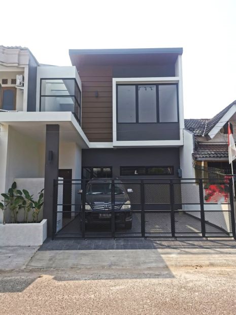 Brand New Rumah Lantai Nusaloka Bsd City