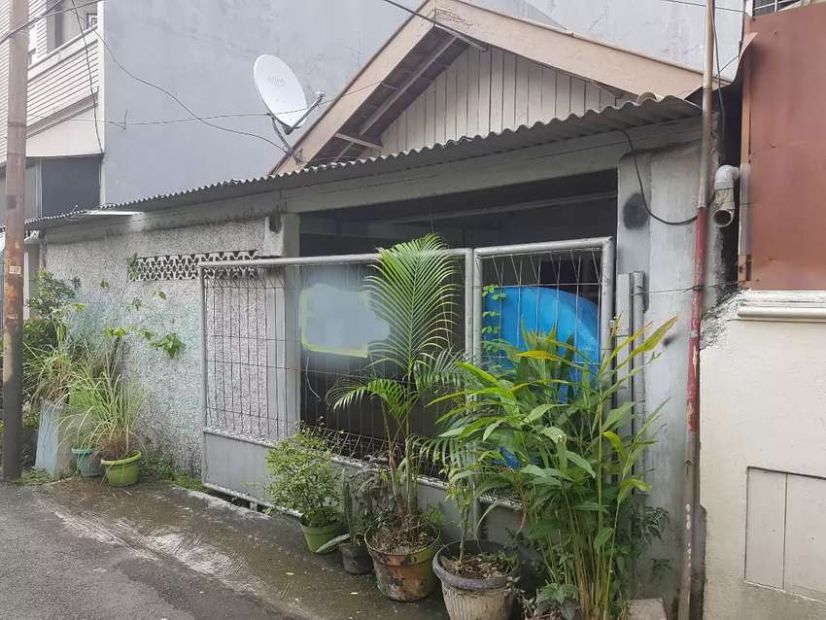 Rumah Lama Hitung Tanah Di Tanjung Duren Jakarta Barat Kode Rmrg