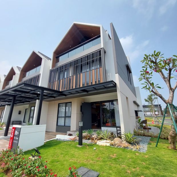 Cluster Strozzi Rumah Mewah Di Gading Serpong