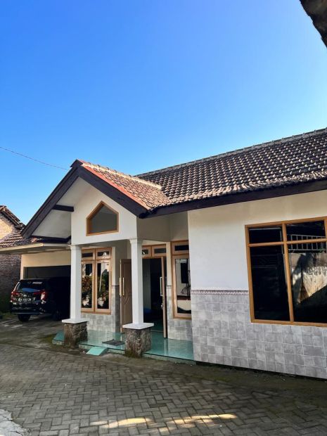 Rumah Kampung Di Hawa Sejuk Trawas