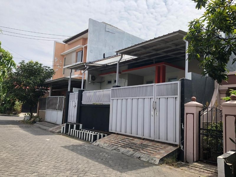 Dijual RUMAH SATU LANTAI MINIMALIS SEMOLOWARU ELOK