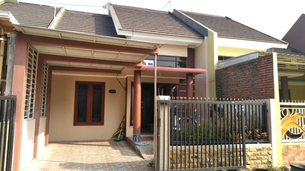  Rumah  murah  dan bagus di  perumahan  Ampeldento Malang