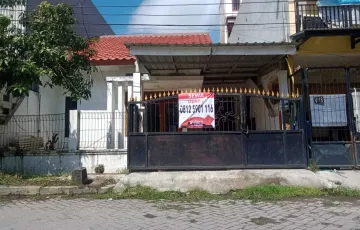 Rumah Disewakan di Keputih, Surabaya, Jawa Timur