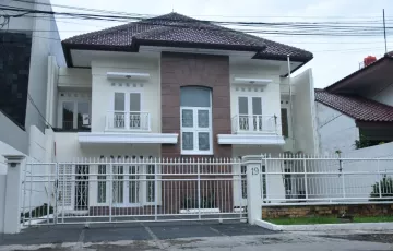 Rumah Disewakan di Kebayoran Lama, Jakarta Selatan, Jakarta