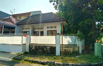 Rumah Dijual di Ujung  Menteng  Kota Jakarta Timur dengan 