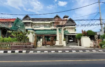 Ruang Usaha Dijual di Batubulan, Gianyar, Bali