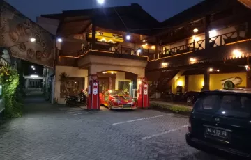 Ruang Usaha Dijual di Wiyung, Surabaya, Jawa Timur