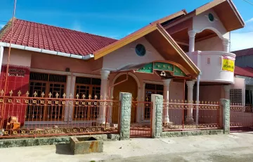 Rumah Disewakan di Koto Tangah, Padang, Sumatra Barat