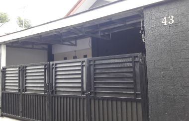  Rumah  Disewakan  di Menteng Dalam Kota Jakarta  Selatan  