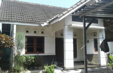 Rumah Dijual Dengan 4 Kamar Tidur Harga Berikut 300 Juta Di Indonesia Lamudi