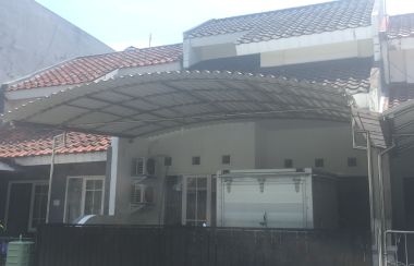 dijual Rumah 2 Lt Minimalis Villa Valensia Pakuwon Indah Surabaya
