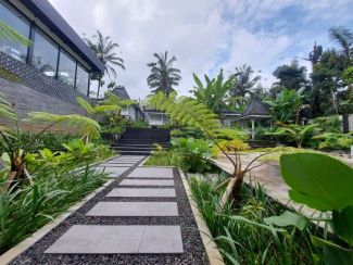 Dijual Atau Disewakan Villa Joglo Bangunan Baru Halaman Luas Di Payang