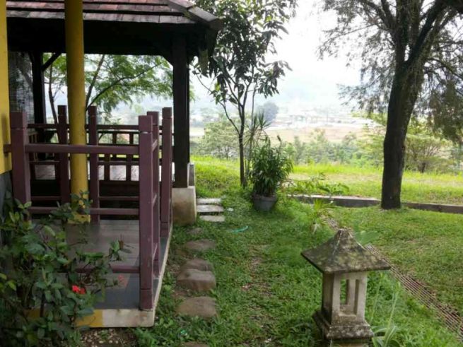 JUAL RUMAH SENTUL CITY TAMAN SAKURA 