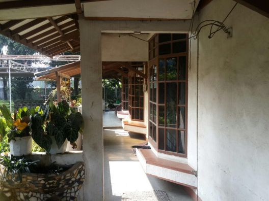 Rumah Luas dan Nyaman di Cihanjuang Cimahi Bandung Barat