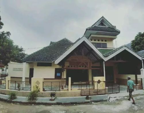 Get Kecapi Villa PNG