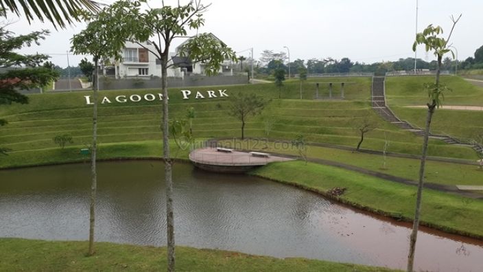 Kavling Boulevard DepanLagoon Bukit Golf Riverside CIBUBUR