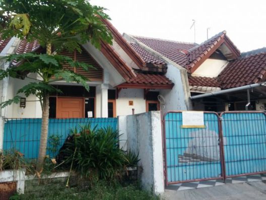  rumah  di  metland menteng  cakung jakarta timur Eka