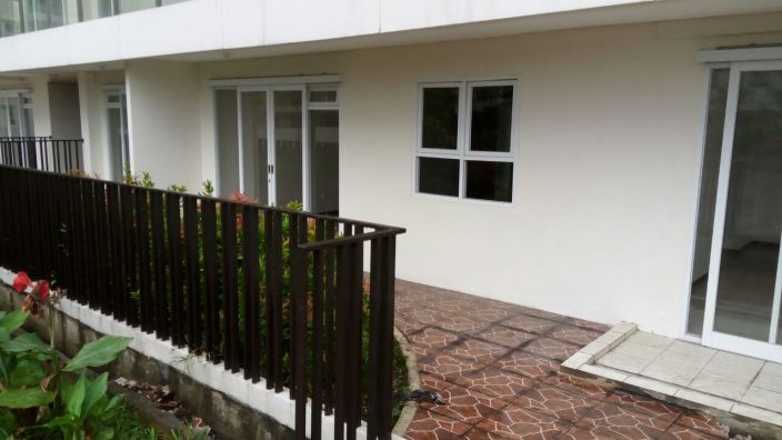 DIJUAL APARTEMEN SEKELAS PENTHOUSE DI  DEKAT  PINTU  TOL  