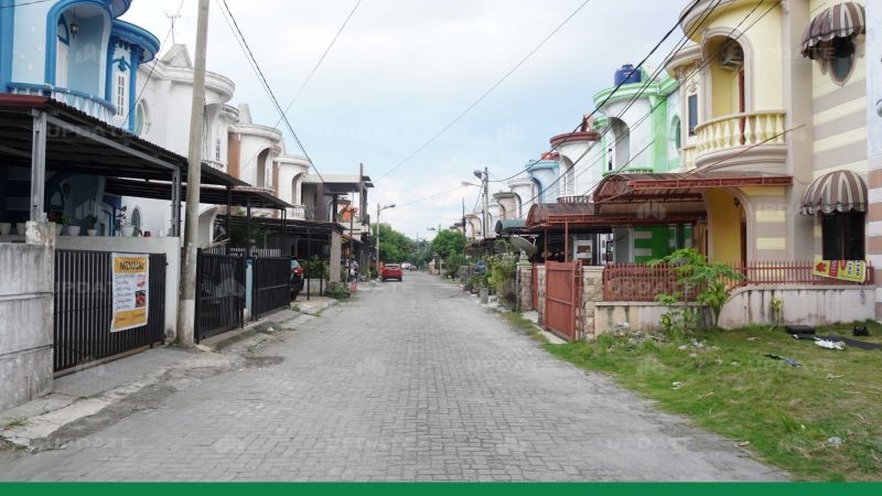 DIJUAL RUMAH DI KOMPLEK TAMAN ANGGREK JALAN FLAMBOYAN MEDAN