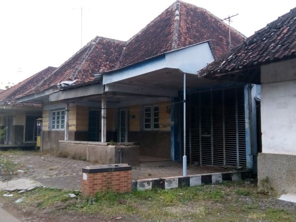 Rumah dengan desain klasik