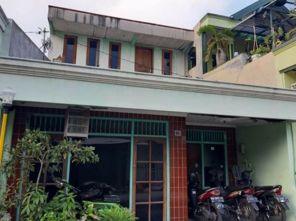  Rumah  Murah  2  Lantai  Di  Tlogosari