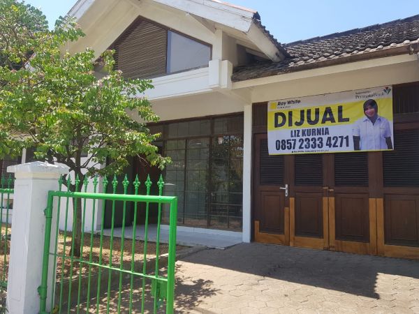 House For Sale Hunian Nyaman di Perumahan  Citra Asri 