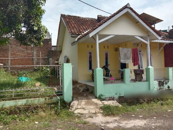  Dijual  Murah  Rumah  di Perum Griya Sawati Sukaresik 