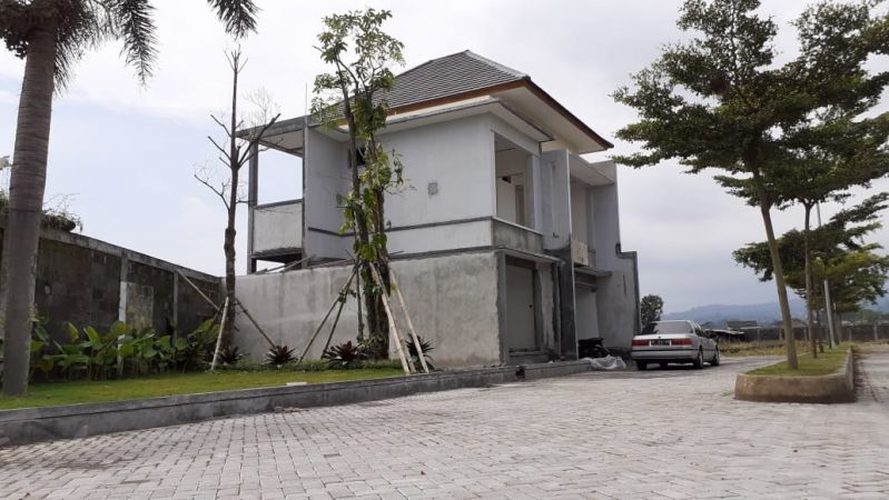 Rumah Type 100