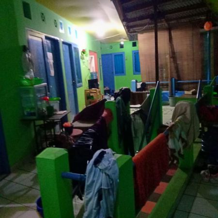 Kost kostan 26 pintu  lokasi strategis di Margonda  Depok