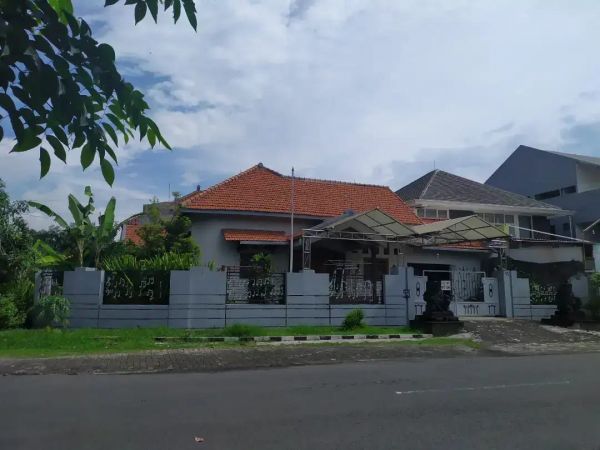Rumah Siap Huni Gayungsari Surabaya