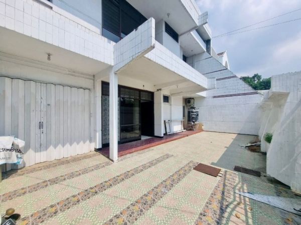 Rumah Dijual Manyar Kertoarjo