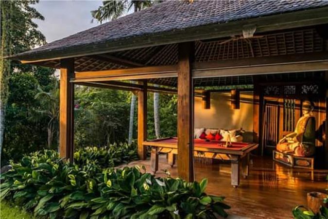 EXCLUSIVE VILLA IN BALI ISLAND WITH AMAZING JUNGLE AND RIVER VIEW