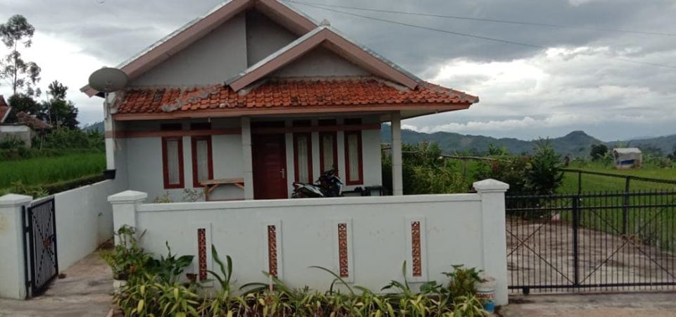  Rumah Nyaman  sejuk di Ciwidey