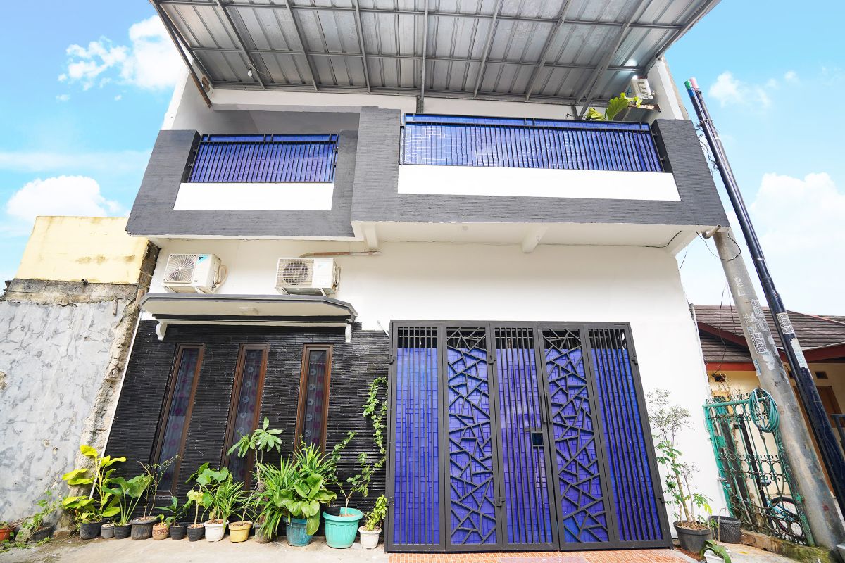 Rumah 2 Lantai Siap Huni di Griya Suradita Indah Harga Nego Bisa KPR
