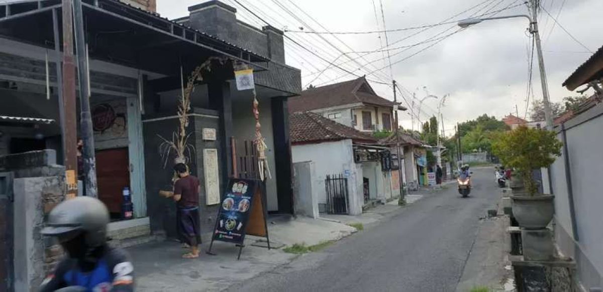 Rumah Kost + Kios Jalan Pulau Misol Denpasar