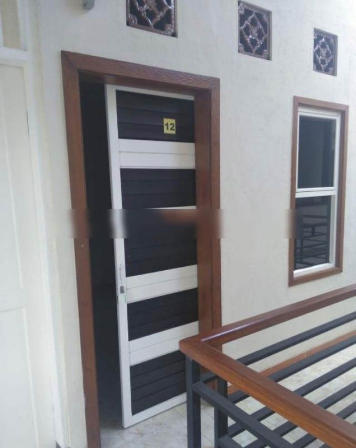 Kost 2 Lantai di UMS Kamar Mandi Dalam Lengkap dgn Cctv, wifi,TV, Bersih