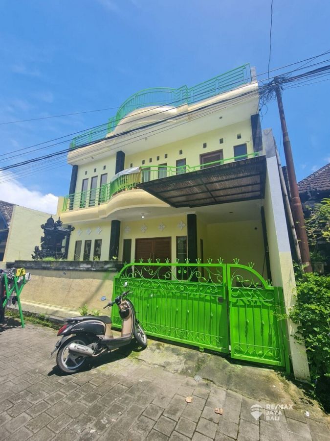 Rumah bagus 2 Lantai dijual area Abiansemal, Badung