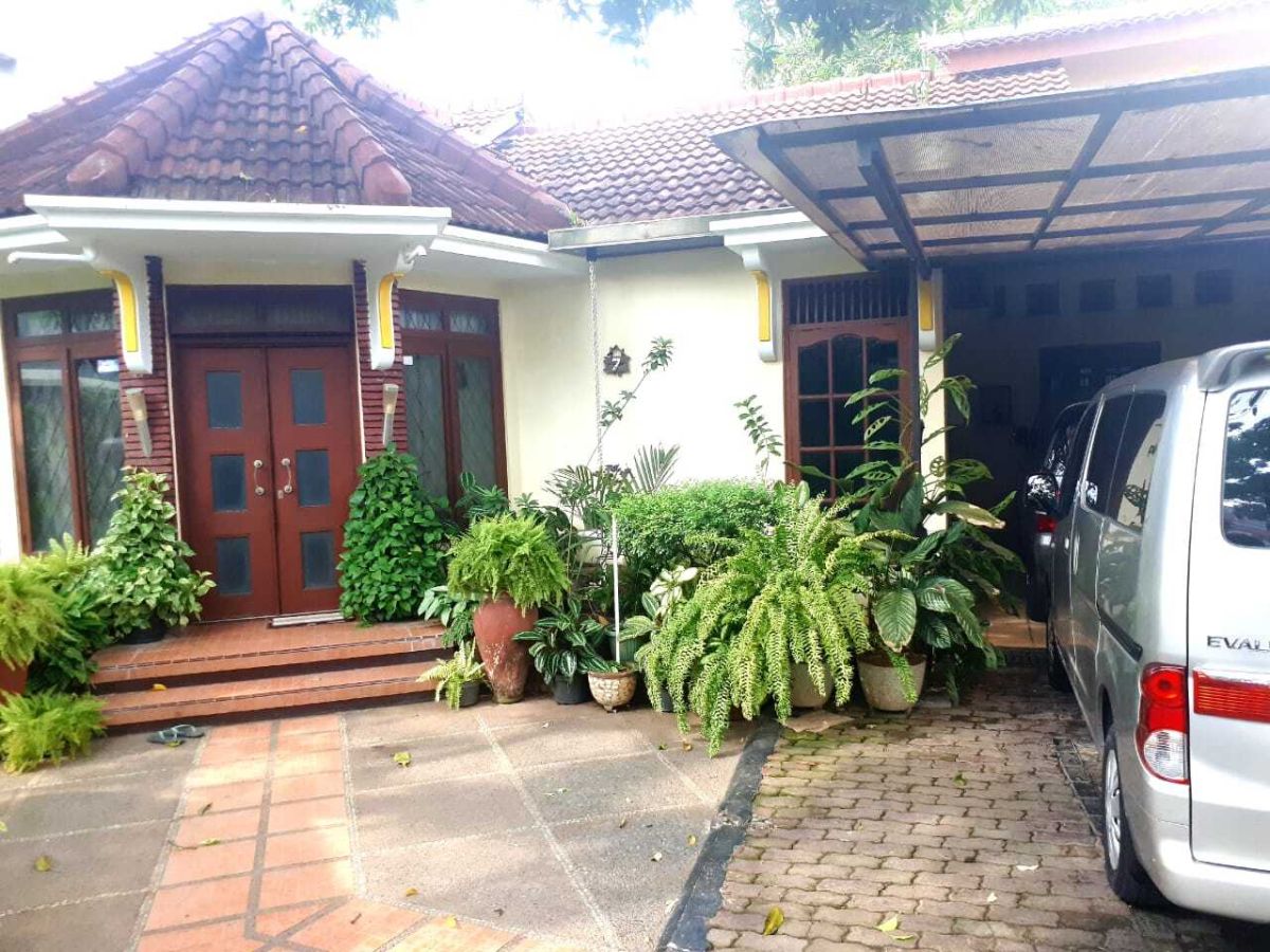 Dijual Rumah di Sambiroto Semarang