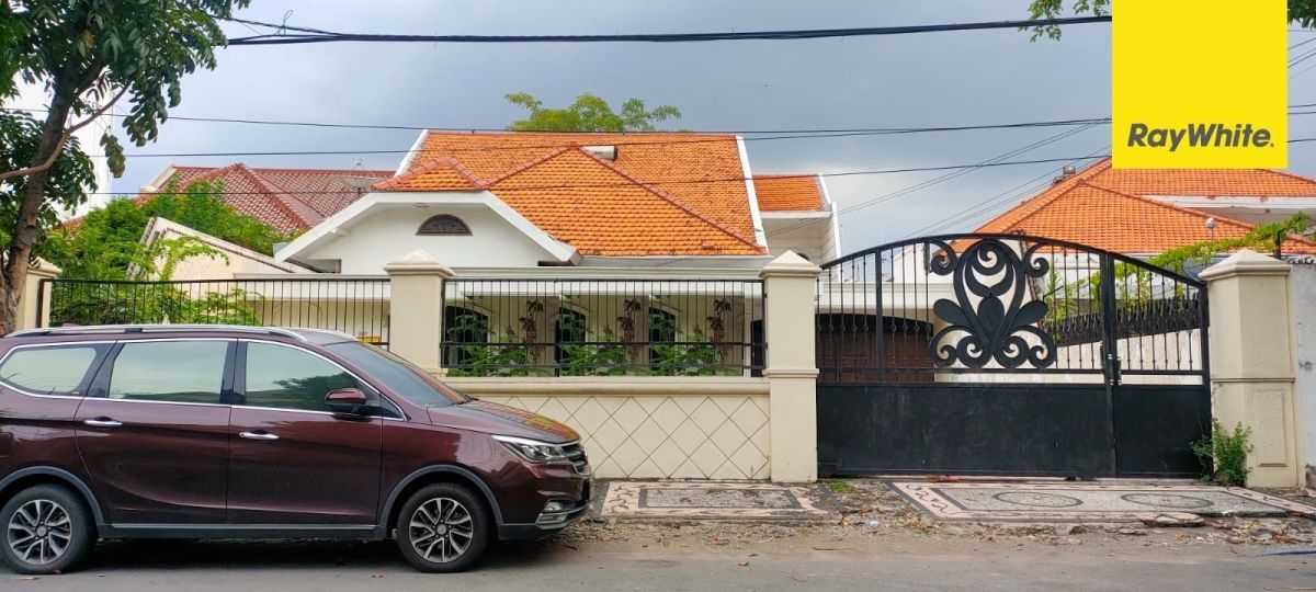 Rumah Disewakan di Jalan Tidar, Surabaya Pusat