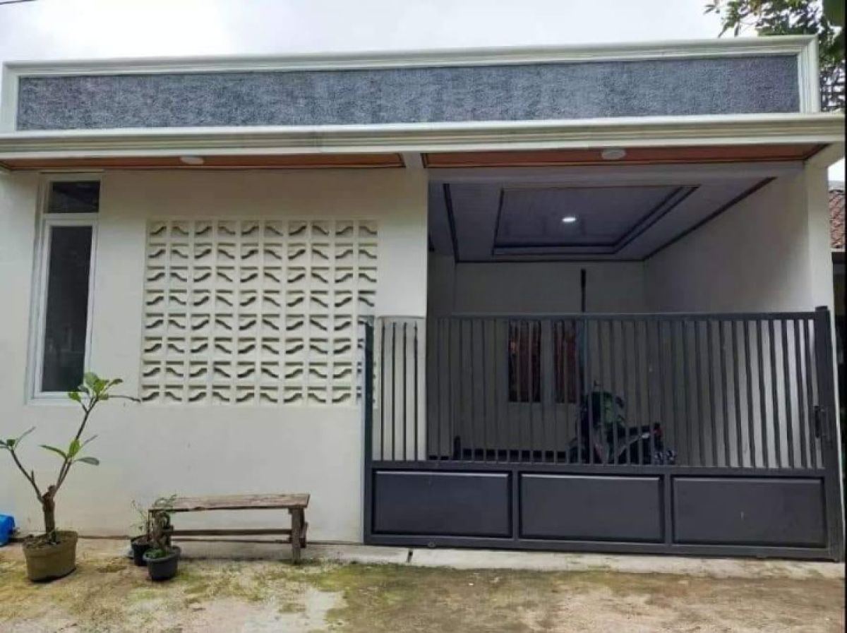 Rumah Dijual di Ungaran SHM, Dekat Alun-alun Bung Karno
