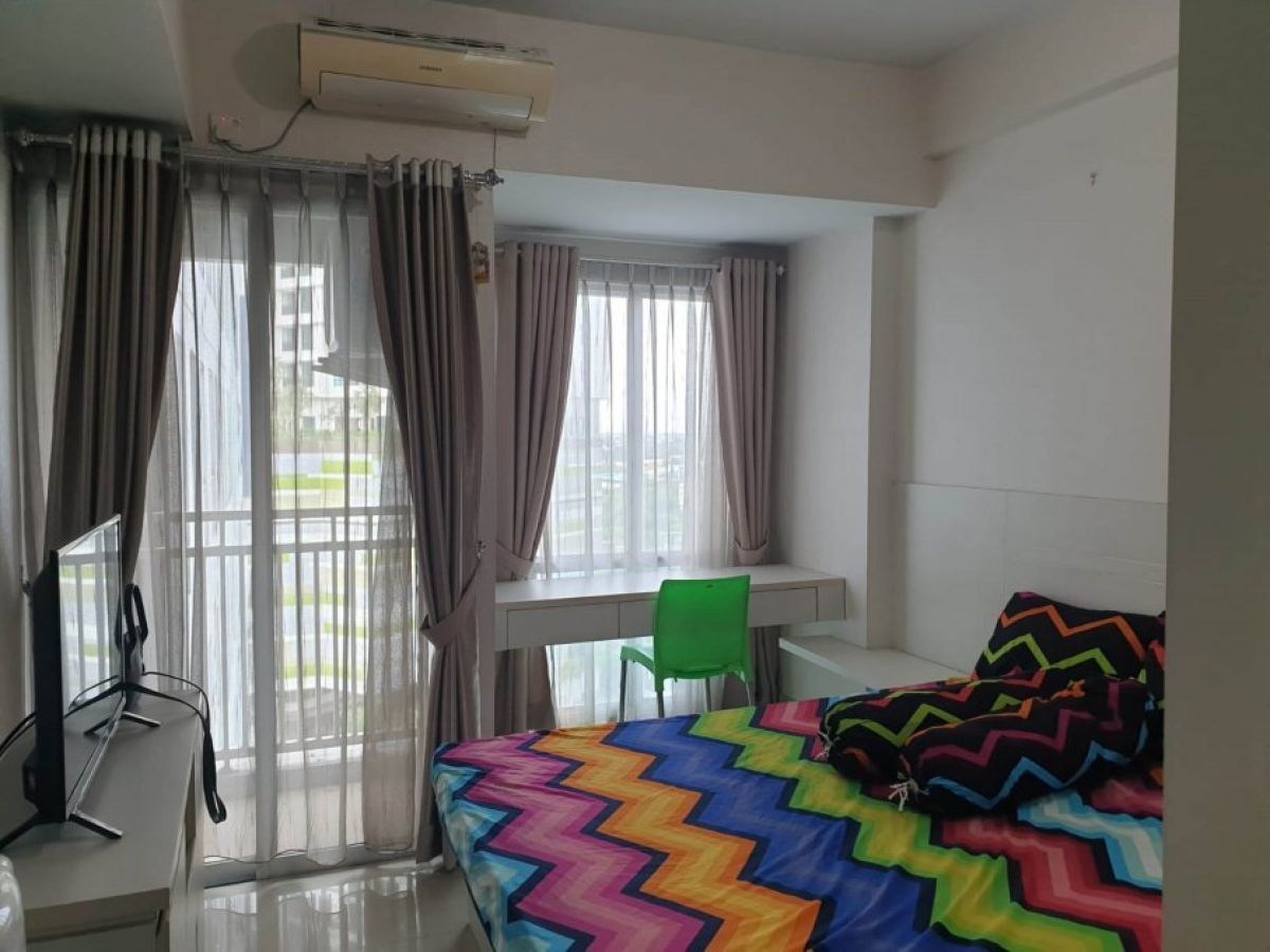 Apartemen Hadap Barat 2 Kamar Tidur di Grand Dhika City Bekasi