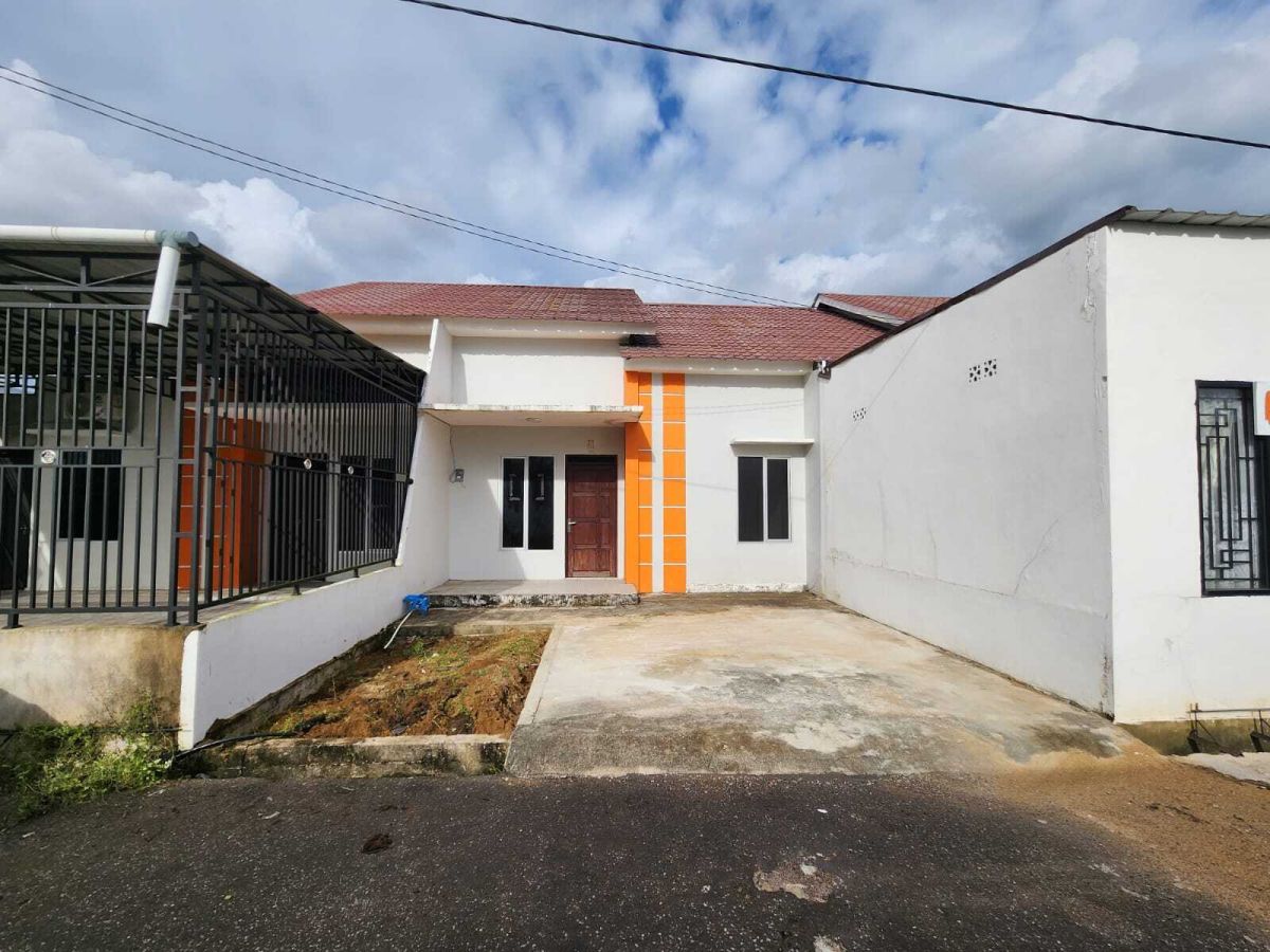 Dijual Rumah Siap Huni di Jl. Purnama, Gg. Purnama A. Rahim