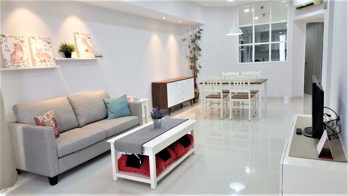 Sewa Murah Bisa Nego 2 BR Apartement Taman Anggrek Fully Furnished