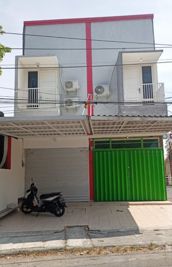 Rumah ruko buat usaha nol jalan raya Wonoayu Rungkut