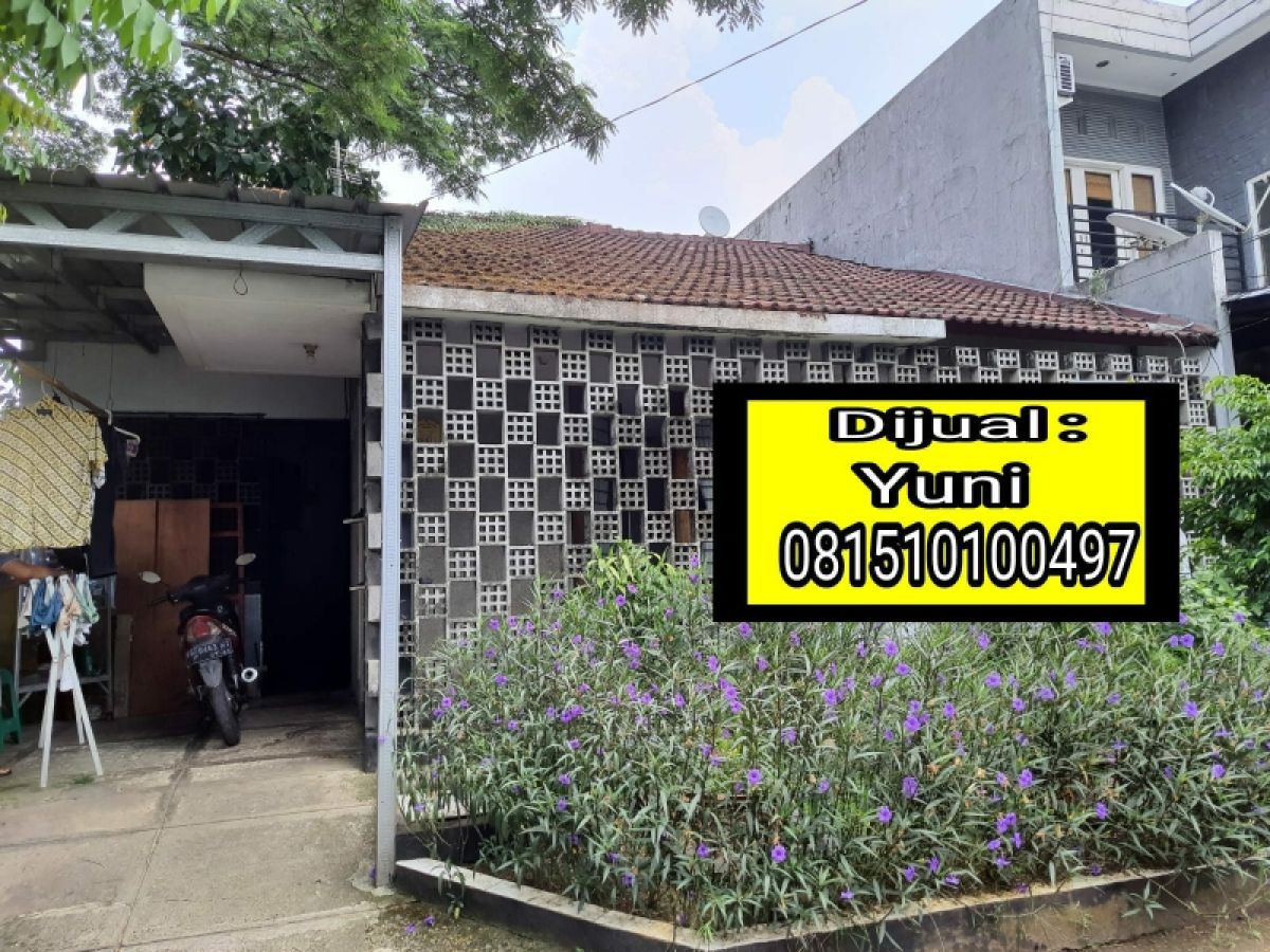 Dijual rumah butuh renovasi di Bintaro Sektor 9
