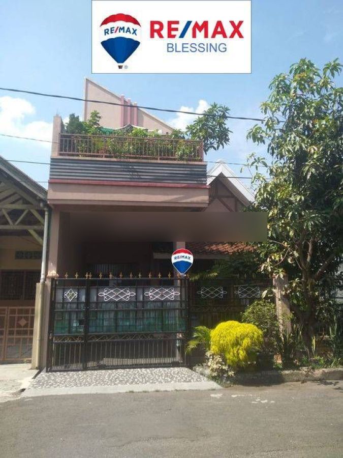 Rumah 2 Lantai SHM Semi Furnished di Gading Serpong Dijual
