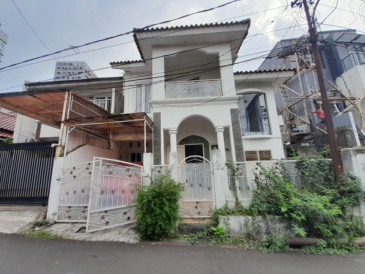 Rumah Siap KPR di Jalan Pendidikan Cilandak Harga Nego J-16134