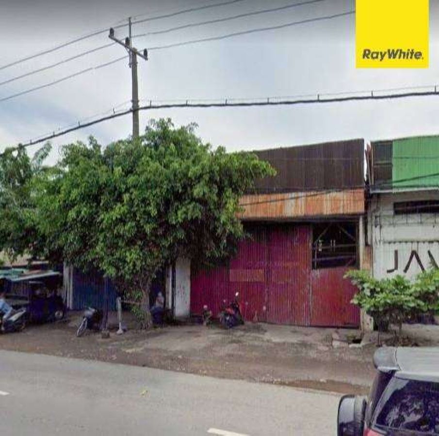 Gudang Dijual Lokasi Strategis di Jalan Demak, Surabaya